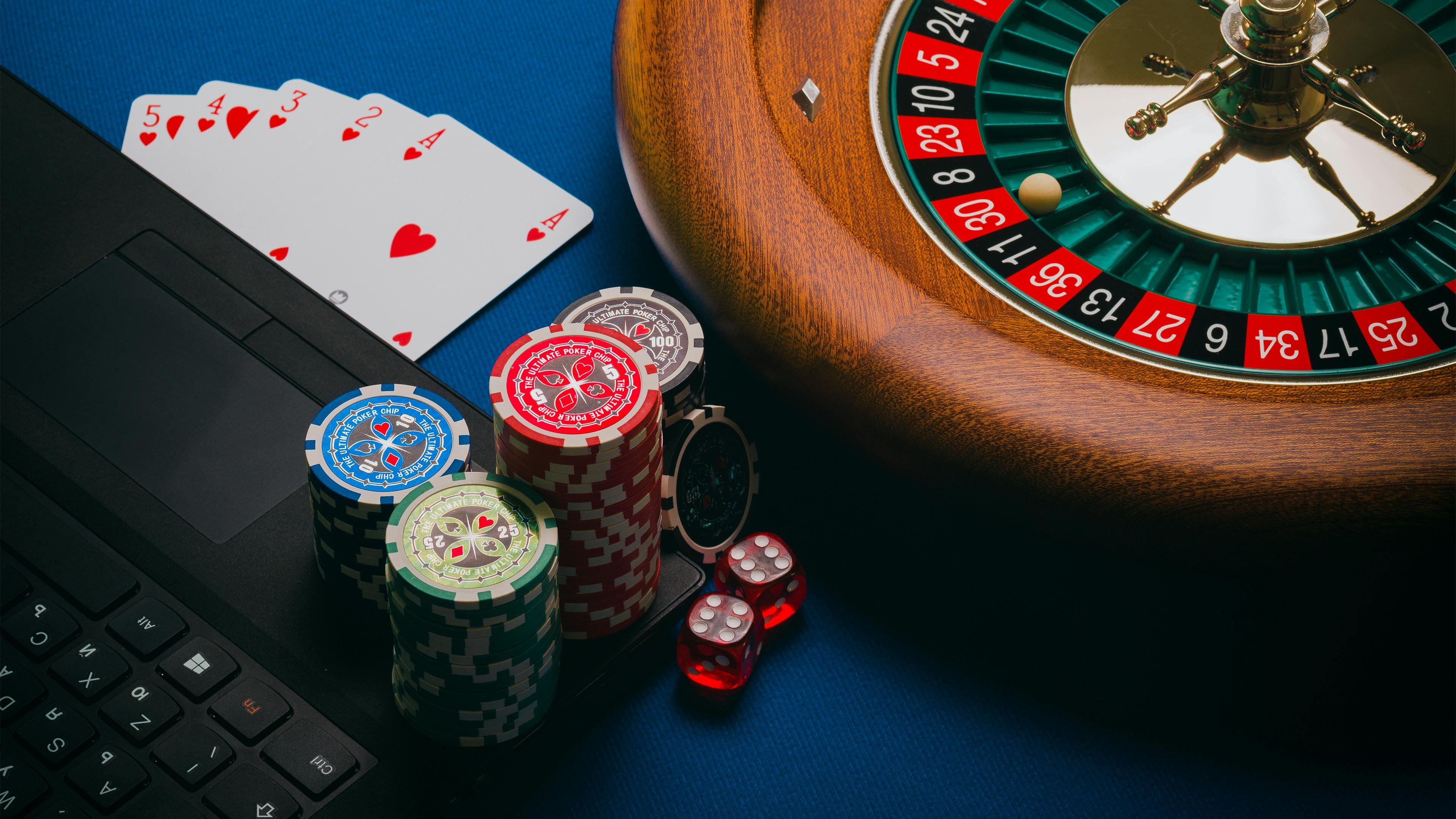 Ringkasan ulasan platform untuk pengguna Indonesia